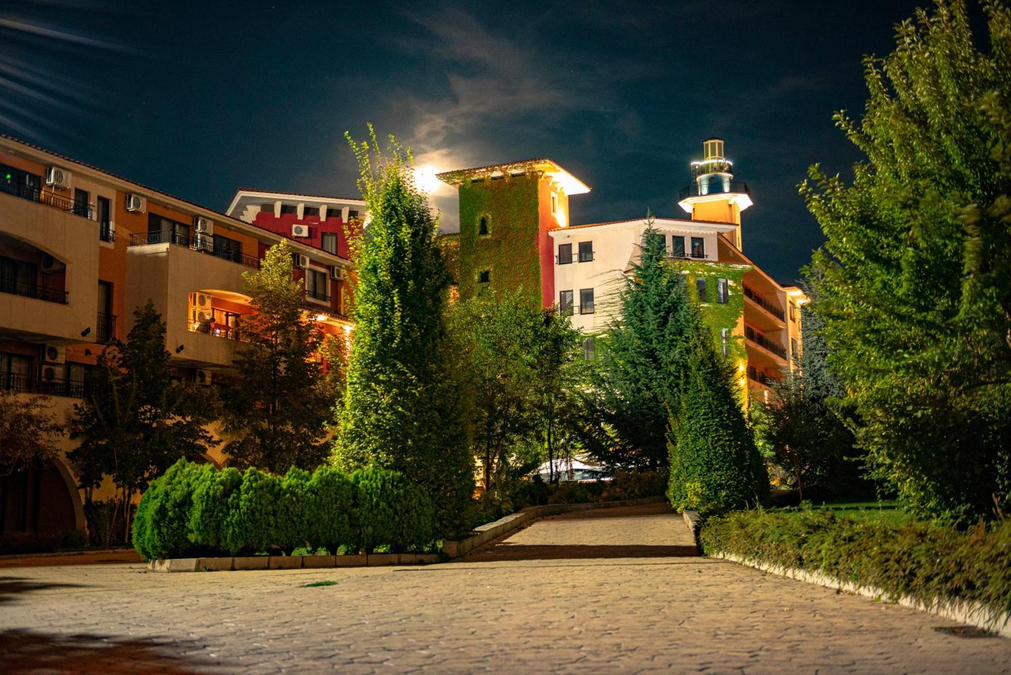 Menada Aheloy Apartments Exterior photo